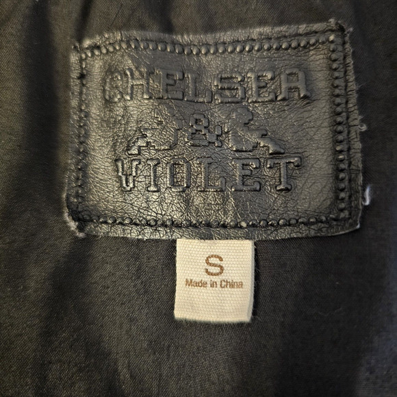 Chelsea & Violet Women's Small Taupe Vegan Leather‎ Moto Vest - Picture 7 of 10